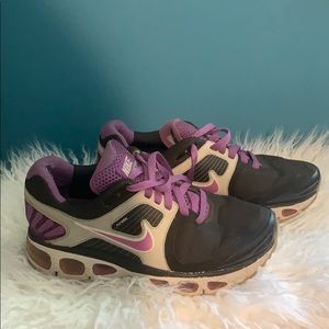 Nike air sneakers